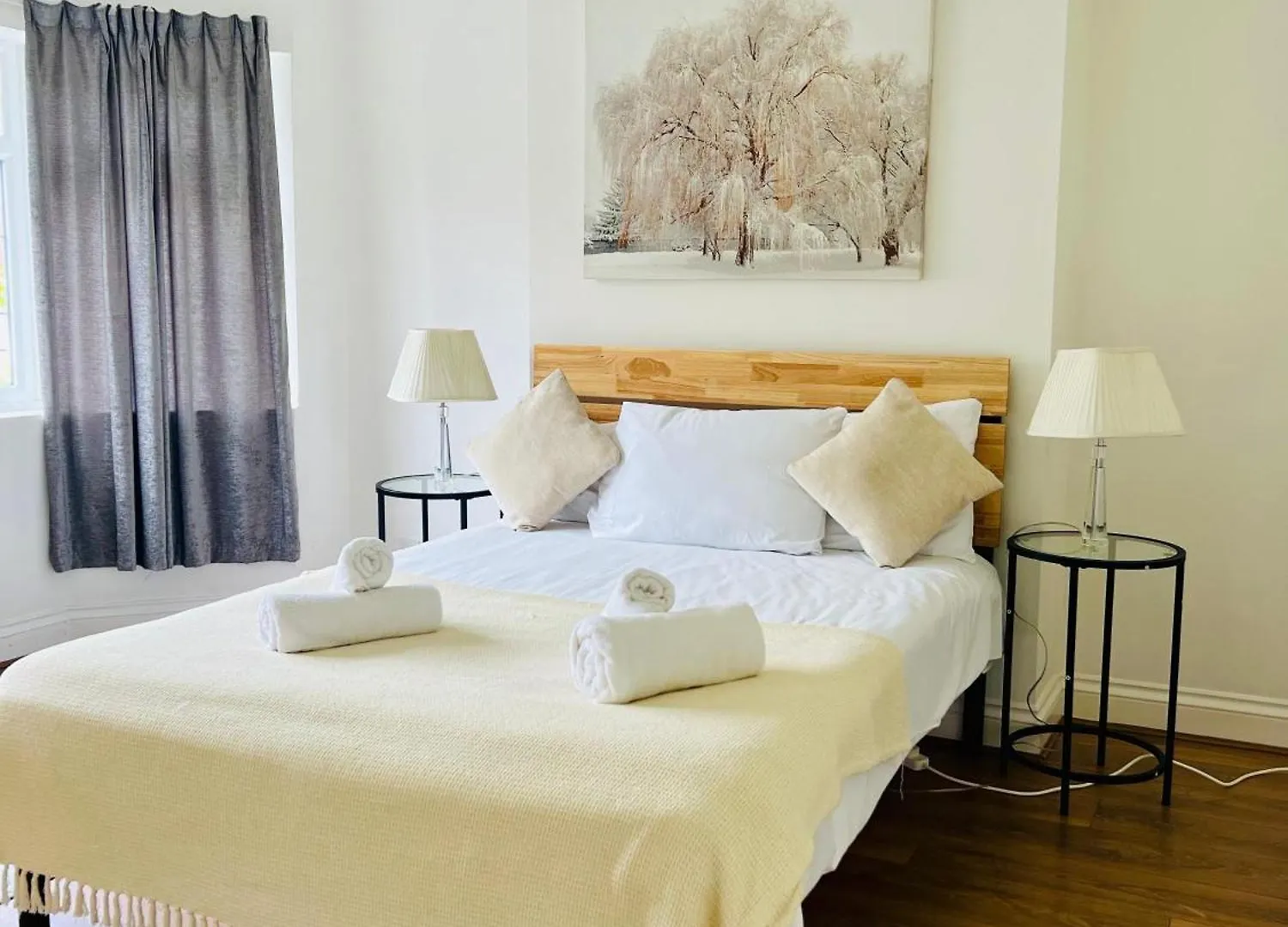 Hospital Gem! 3 Beds, High Speed Wifi, Dedicated Workspace, Private Parking سوثامبتون بيت للعطل